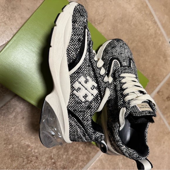 Tory Burch Good Luck Trainer - Picture 5 of 11